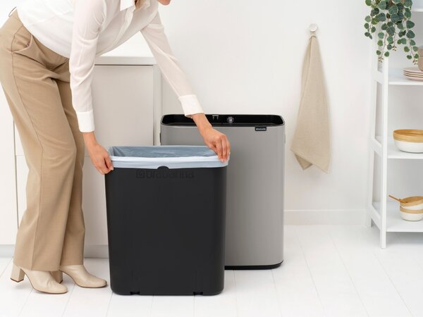 Brabantia Bo Touch Bin nyomófedeles hulladékgyűjtő XXL, padlón álló, műanyag tartály, 60L - M méret, acél, hamvasszürke - 255106