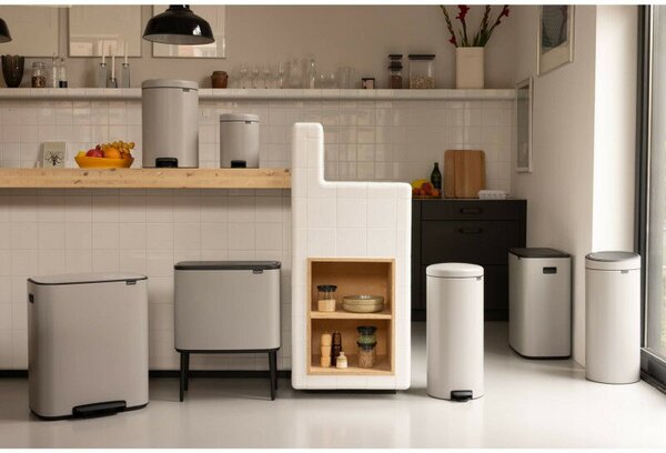 Szemétkosár Brabantia Bo Pedal 1010448, 60 L, Lágy zárás, Csúszásmentes talp, Világosszürke