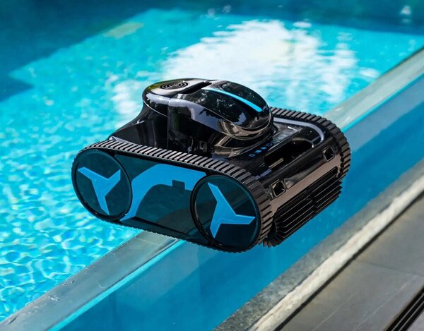 Aquaforte M60 automata akkumulátoros víz alatti robot medenceporszívó