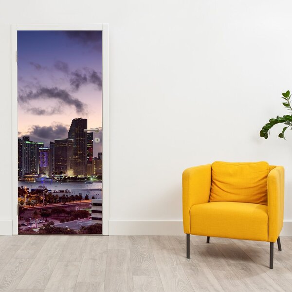 Fotótapéta ajtóra - Metropolis felhőkarcolóval (95x205cm)