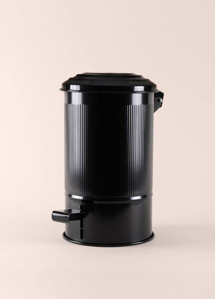 L'essential Maison Bin Black STP0007