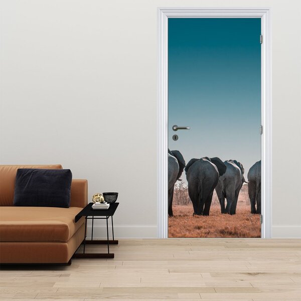Fotótapéta ajtóra - Elefántok indulása (95x205cm)