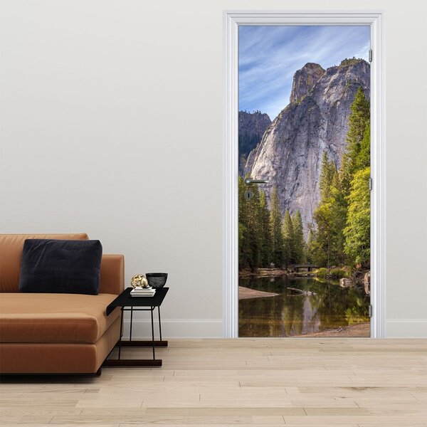Fotótapéta ajtóra - Yosemite szikla alatt (95x205cm)