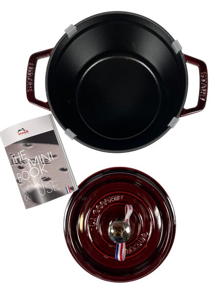STAUB Öntöttvas főzőedény, zománcozott, 20 cm/2,75 liter, Cocotte Ronde kerek Gránátvörös(34)