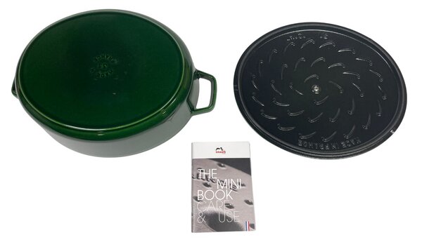 STAUB Öntöttvas főzőedény, zománcozott, 31 cm/5,6 liter, Bazsalikom zöld színű (77)