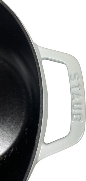 STAUB Cocotte Öntöttvas főzőedény, zománcozott, 26 cm/4,9 liter, Cocotte Ronde kerek, Fényes fehér (Blanc) színben(78)