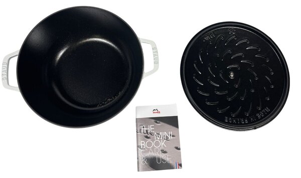STAUB Cocotte Öntöttvas főzőedény, zománcozott, 26 cm/4,9 liter, Cocotte Ronde kerek, Fényes fehér (Blanc) színben(78)