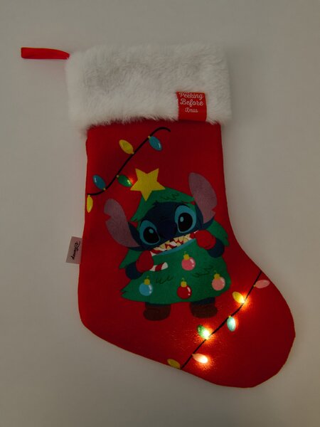 Sinsay - Karácsonyi dekoráció zokni formában LED fényekkel Stitch - többszínű