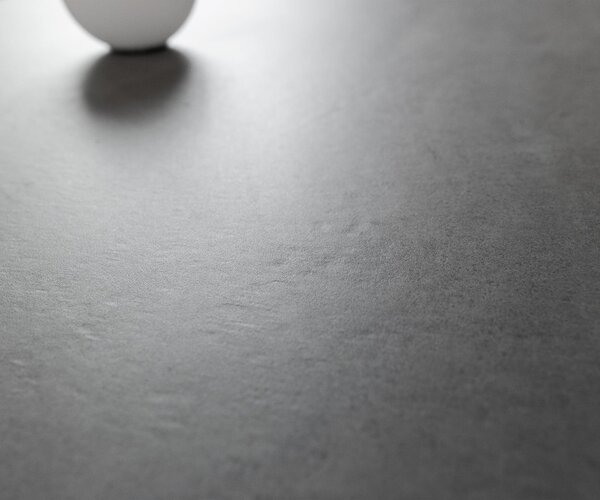 DELIFE Konzolasztal Edge hajóformájú 180x40 cm kerámia beton szürke Livos fém fekete