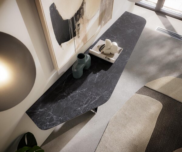 DELIFE Konzolasztal Edge poligonális 180x50 cm Laminam® kerámia Nero Greco antracit Spios fém fekete