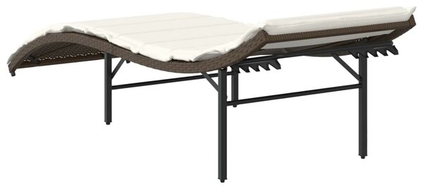 2 db barna polyrattan napozóágy párnával