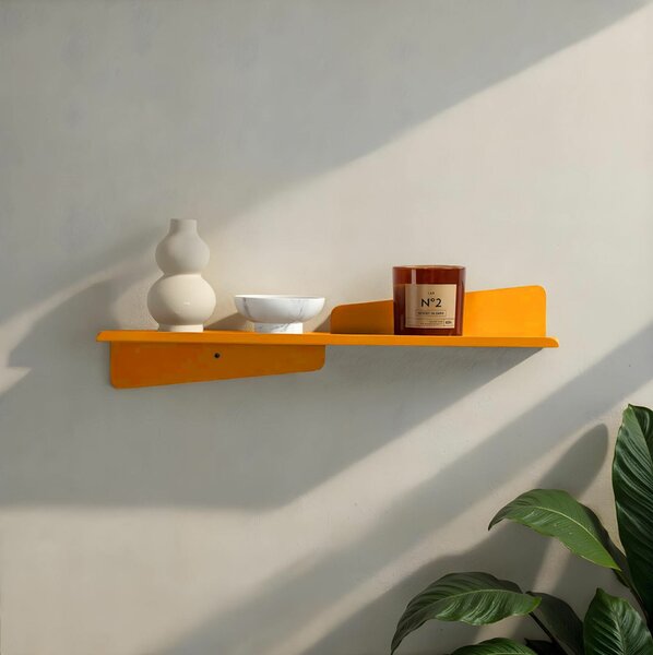 Hanah Home Decorative Metal Wall Shelf Orange Vlnt123R1028