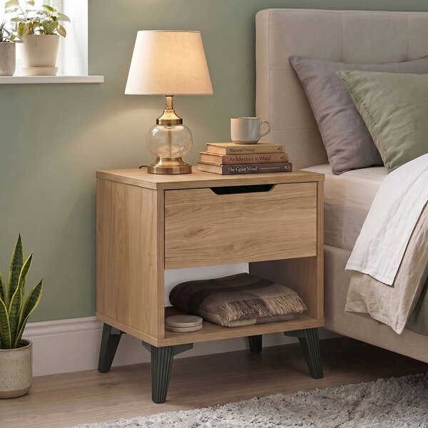Hanah Home Nightstand Oak Vel3-S