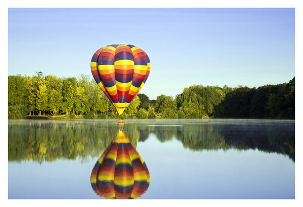 Hőlégballon a tónál képe (90x60 cm)