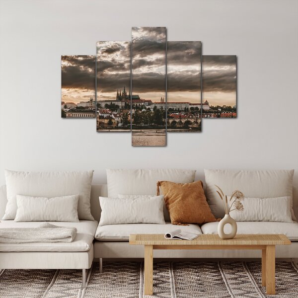 Kép - felhős Prága (150x105 cm)