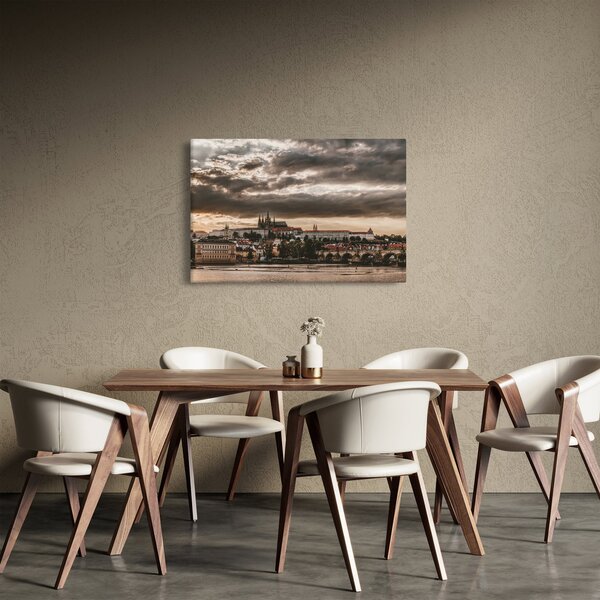 Kép - felhős Prága (90x60 cm)