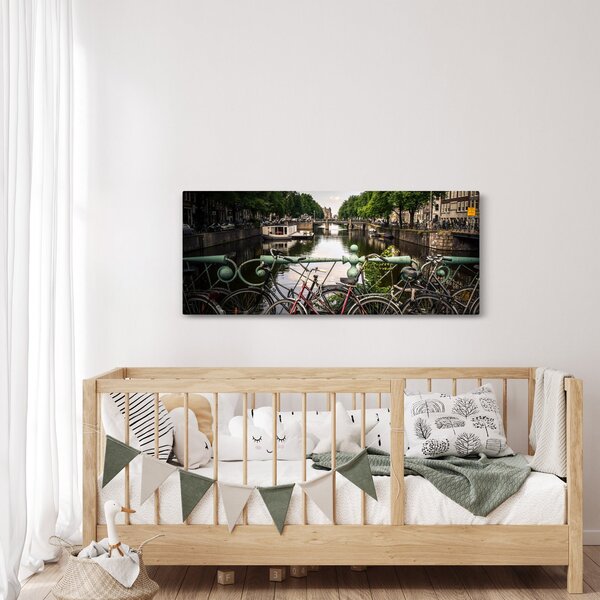 Egy bicikli képe a városban (120x50 cm)