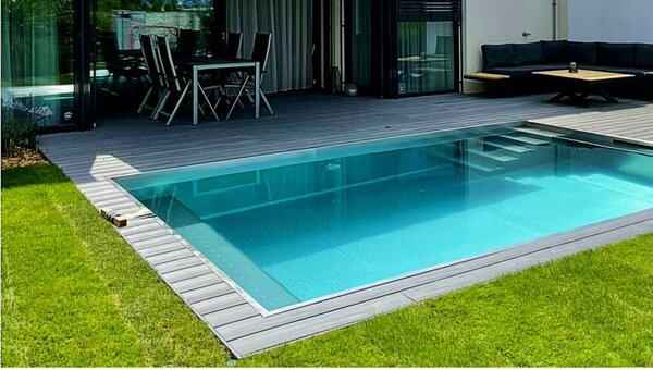 Inox rozsdamentes acél medence 8,00 x 3,00 x 1,5 méter