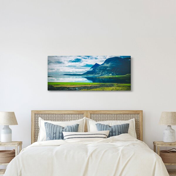 Egy tó hegyekkel képe (120x50 cm)