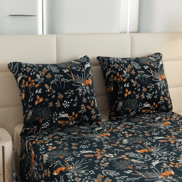Mikroplüss ágyneműhuzat szett RÓKA ÉS NYÚL sötétzöld + mikroplüss lepedő SOFT 90x200 cm fehér, egyszemélyes
