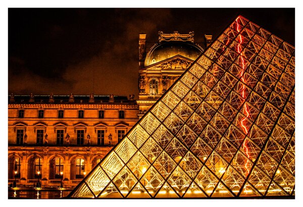 A párizsi Louvre képe (90x60 cm)