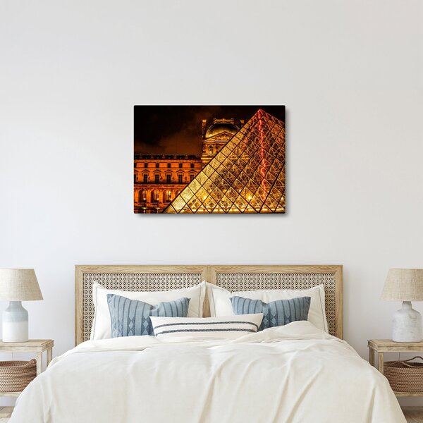 A párizsi Louvre képe (70x50 cm)