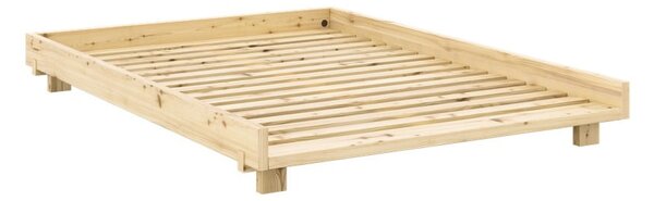Natúr színű borovi fenyő franciaágy ágyráccsal 180x200 cm Social Bed – Karup Design