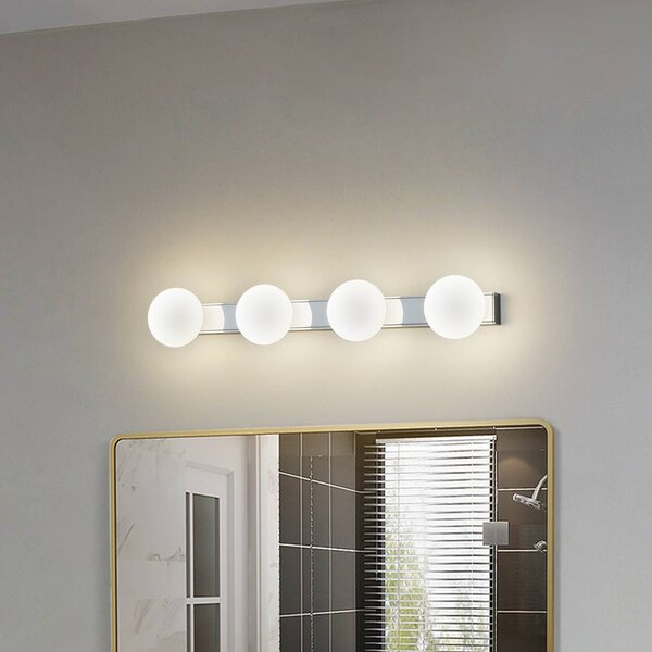 Lucande LED fürdőszoba fali lámpa Myrra, króm, üveg, 60 cm, IP44, Króm / ezüst, Fürdőszoba, Alumínium, Modern