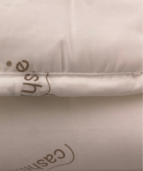 4 évszakos paplan 200x200 cm Cashmere – Good Morning
