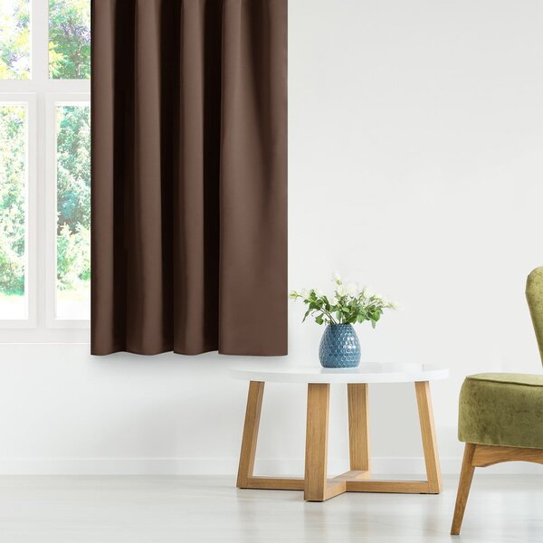 Barna dimout (részleges sötétítő) függöny 140x175 cm Kierra – Restilo