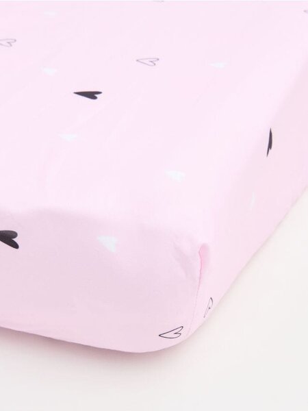 Sinsay - Szív mintás gumis lepedő - pasztellpink