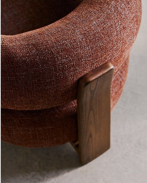Barna zsenília fotel Granite – Kave Home