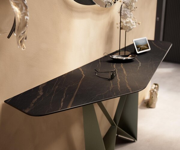 DELIFE Konzolasztal Edge poligonális 180x50 cm Laminam® kerámia Noir Desir barna Spios fém titán effekt finish