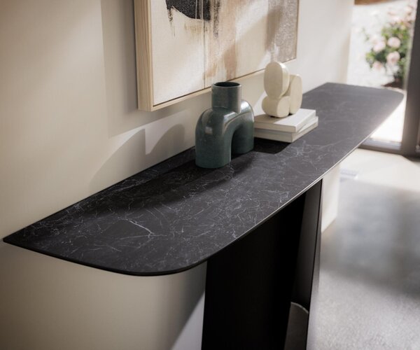 DELIFE Konzolasztal Edge hajóformájú 180x40 cm Laminam® Nero Greco antracit Livos fekete fém