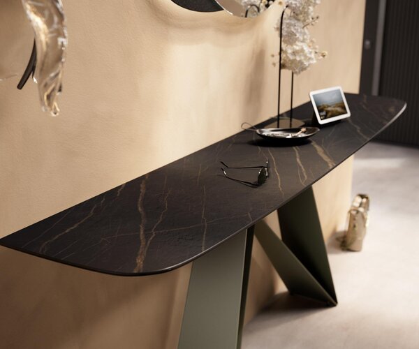 DELIFE Konzolasztal Edge hajóformájú 180x40 cm Laminam® kerámia Noir Desir barna Velio fém titán effekt finish