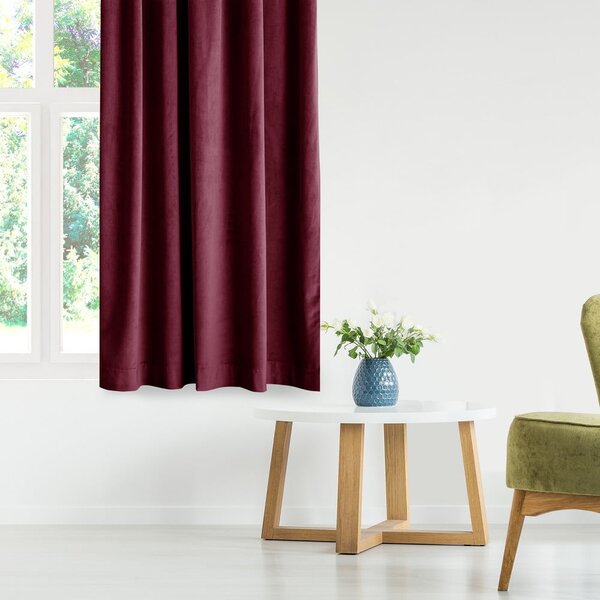 Borvörös bársony dimout (részleges sötétítő) függöny 140x245 cm Eyelets – Restilo