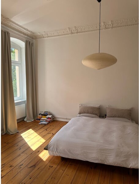 Barna borovi fenyő franciaágy ágyráccsal 180x200 cm Japan – Karup Design