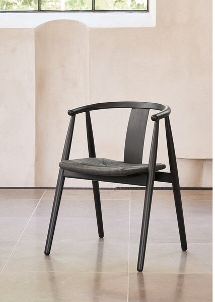 Fekete étkezőszék Relate – Unique Furniture