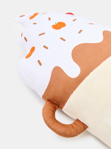 Sinsay - Dekoratív párna Pumpkin Spice Latte ital formájában - többszínű