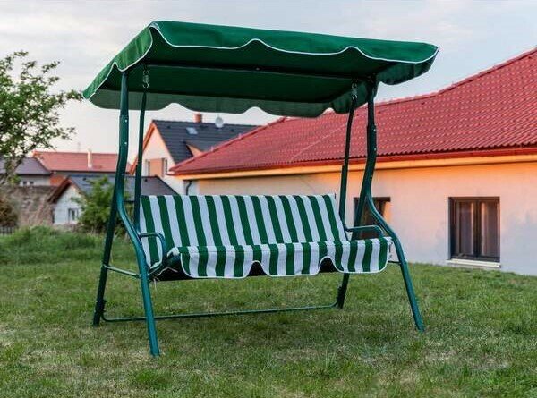 Happy Green Stripy II kerti hintaszék