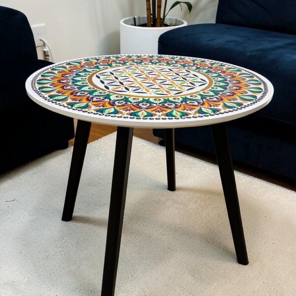 Dekorációs fehér asztal, kézzel festett mandala mintával, biztonsági üveggel, 50 cm