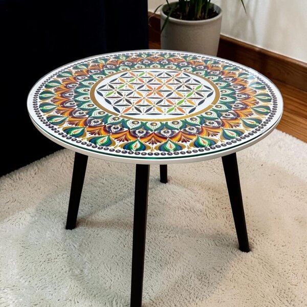Dekorációs fehér asztal, kézzel festett mandala mintával, biztonsági üveggel, 50 cm