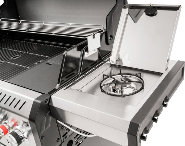 G21 Nebraska BBQ Premium Line gázgrill, 6 égőfejjel + ajándék reduktor