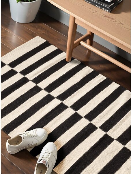 Fekete-fehér kétoldalas kézi szövésű gyapjú szőnyeg 80x150 cm Donna – Hanse Home