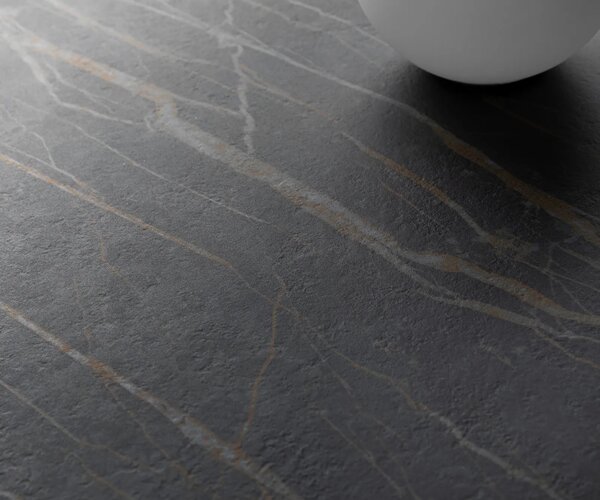 DELIFE Dohányzóasztal Edge hajóformájú 90x90 cm Laminam® kerámia Noir Desir barna Parabi rozsdamentes acél szálcsiszolt