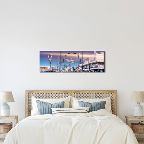 Kép egy utcáról Las Vegasban (órával) (90x30 cm)