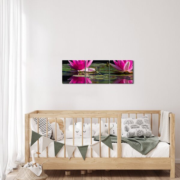 A tavirózsa képe a vízen (órával) (90x30 cm)