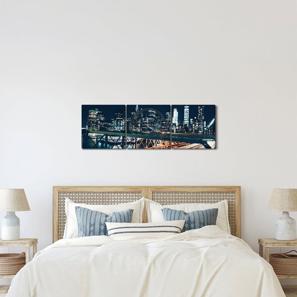 Egy éjszakai város képe (órával) (90x30 cm)