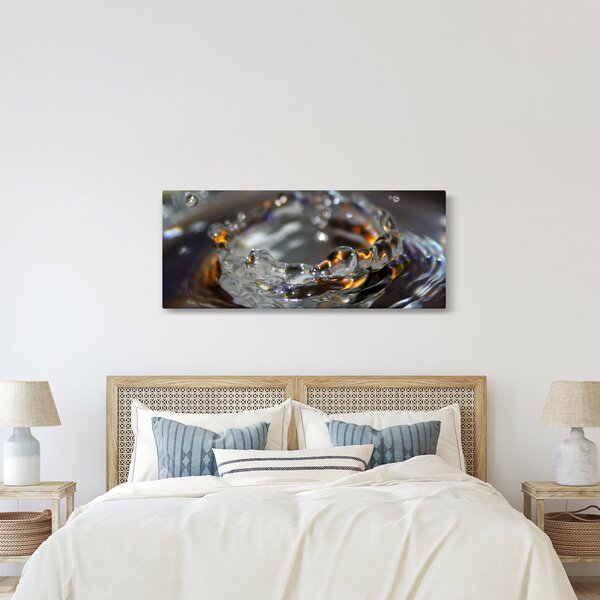 Vízcseppekből készült karkötő képe (120x50 cm)