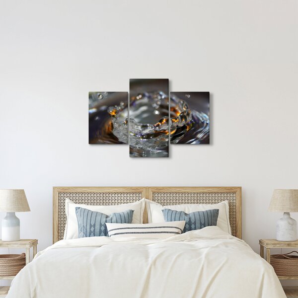 Vízcseppekből készült karkötő képe (90x60 cm)